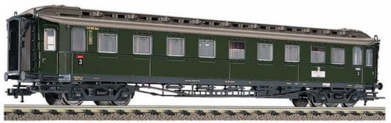 Express Pasenger car 3rd class type C 4?<br /><a href='images/pictures/Fleischmann/5683.jpg' target='_blank'>Full size image</a>